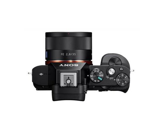 Объектив Sony 35mm, f/2.8 Carl Zeiss for NEX FF (SEL35F28Z.AE), изображение 6 Объектив Sony 35mm, f/2.8 Carl Zeiss for NEX FF (SEL35F28Z.AE), изображение 6