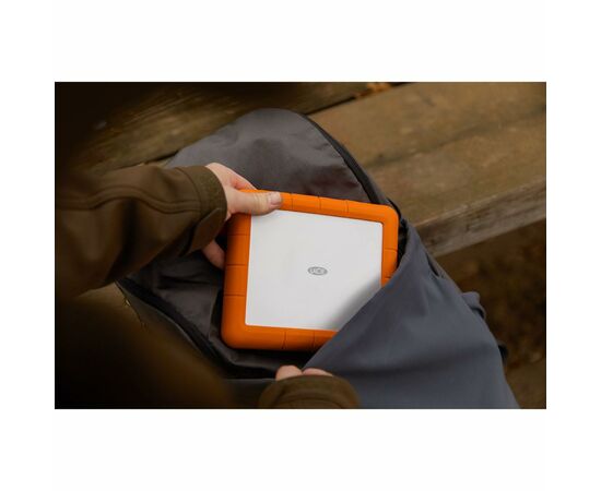 Внешний жесткий диск 2.5" 8TB LaCie (STHT8000800), изображение 5 Внешний жесткий диск 2.5" 8TB LaCie (STHT8000800), изображение 5