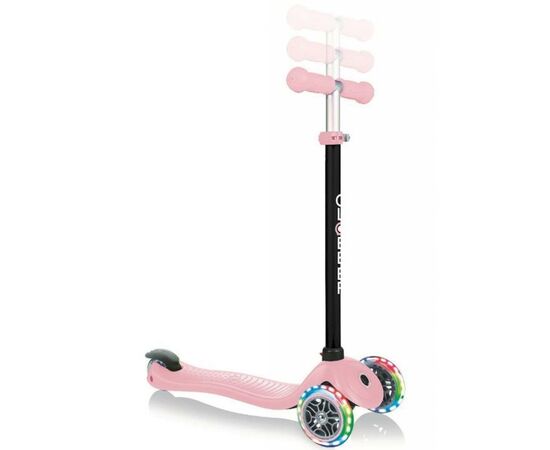 Самокат Globber GO UP SPORTY пастельно-розовый с подсветкой (452-210-3), изображение 5 Самокат Globber GO UP SPORTY пастельно-розовый с подсветкой (452-210-3), изображение 5