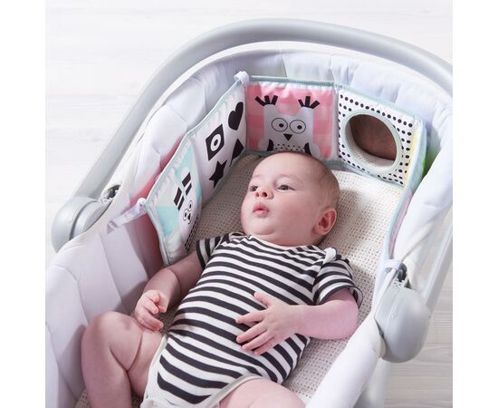 Развивающая игрушка Taf Toys Книжка-раскладушка Мышки-Мартышки (12025), изображение 6 Развивающая игрушка Taf Toys Книжка-раскладушка Мышки-Мартышки (12025), изображение 6