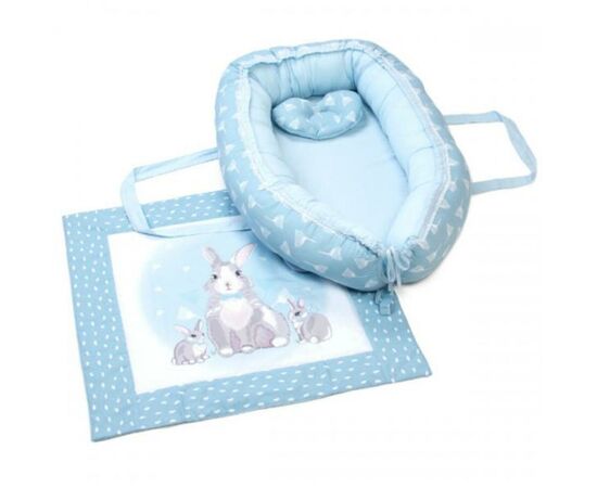 Кокон для новорожденных Верес Кокон-переноска с пледом Summer Bunny blue (450.05)