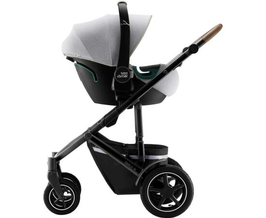 Автокресло Britax-Romer Baby-Safe3 i-size Nordic Grey с платформой (2000035085), изображение 7 Автокресло Britax-Romer Baby-Safe3 i-size Nordic Grey с платформой (2000035085), изображение 7