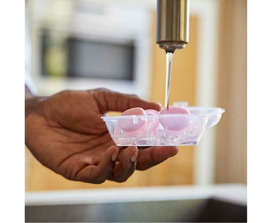 Пустышка Philips AVENT Ultra Air с декором 6-18 мес, 2 шт для девочек (SCF343/22), изображение 6 Пустышка Philips AVENT Ultra Air с декором 6-18 мес, 2 шт для девочек (SCF343/22), изображение 6