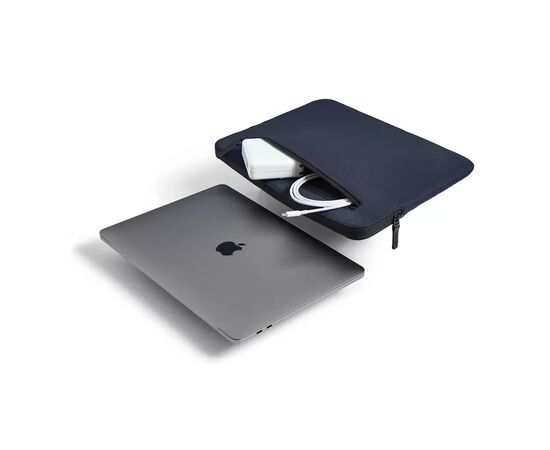 Чехол для ноутбука Incase 16" MacBook Pro (2021), Compact Sleeve in Flight Nylon, Coas (INMB100612-CSB), изображение 6 Чехол для ноутбука Incase 16" MacBook Pro (2021), Compact Sleeve in Flight Nylon, Coas (INMB100612-CSB), изображение 6