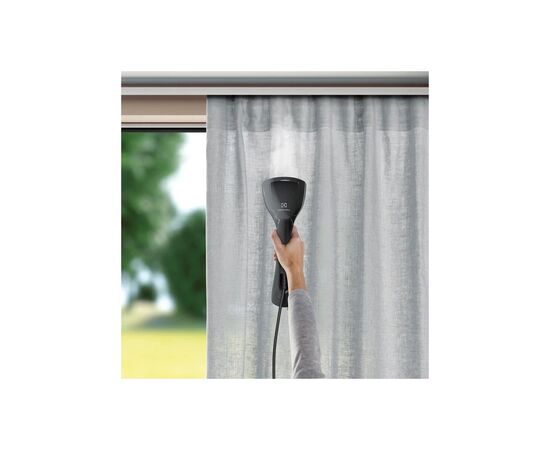 Отпариватель для одежды Electrolux E6HS1-2EG, изображение 5 Отпариватель для одежды Electrolux E6HS1-2EG, изображение 5