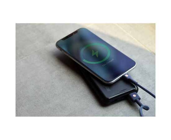Батарея универсальная Energizer 10000 mAh, Li-pol, PD/18W, QC/3.0, Type-C/micro-USB, USB*2, black (UE10052PQ_BK), изображение 6 Батарея универсальная Energizer 10000 mAh, Li-pol, PD/18W, QC/3.0, Type-C/micro-USB, USB*2, black (UE10052PQ_BK), изображение 6