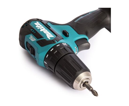 Шуруповерт Makita CXT Slider, 35 / 21Нм (без АКБ и БП) (DF332DZ), изображение 3 Шуруповерт Makita CXT Slider, 35 / 21Нм (без АКБ и БП) (DF332DZ), изображение 3