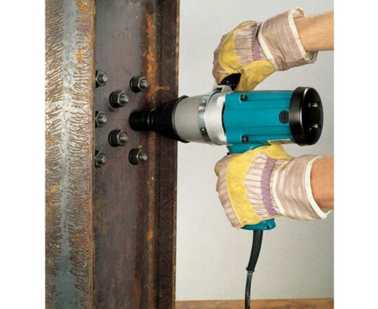 Гайковерт Makita 6906 ударный (6906), изображение 2 Гайковерт Makita 6906 ударный (6906), изображение 2