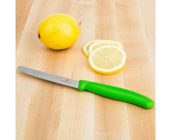 Набор ножей Victorinox SwissClassic 11см, 2шт. в блистере, волнистое лезвие,зеленые (6.7836.L114B), изображение 3 Набор ножей Victorinox SwissClassic 11см, 2шт. в блистере, волнистое лезвие,зеленые (6.7836.L114B), изображение 3