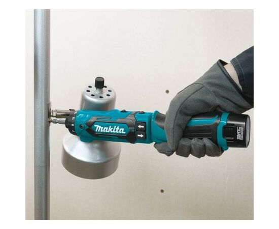 Гайковерт Makita CXT Slider, 60НМ (без АКБ и БП) (TL064DZ), изображение 7 Гайковерт Makita CXT Slider, 60НМ (без АКБ и БП) (TL064DZ), изображение 7