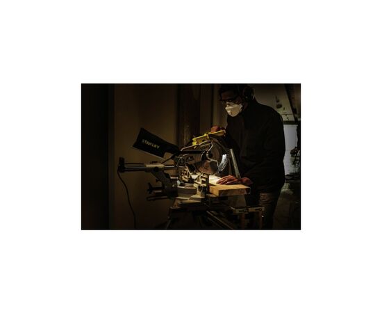 Торцовочная пила Stanley SM18, изображение 9