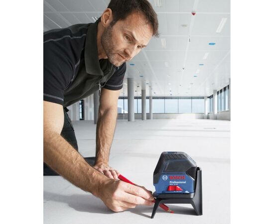 Лазерный нивелир Bosch GCL 2-15 + RM1 + BM3 clip + кейс (0.601.066.E02), изображение 5 Лазерный нивелир Bosch GCL 2-15 + RM1 + BM3 clip + кейс (0.601.066.E02), изображение 5