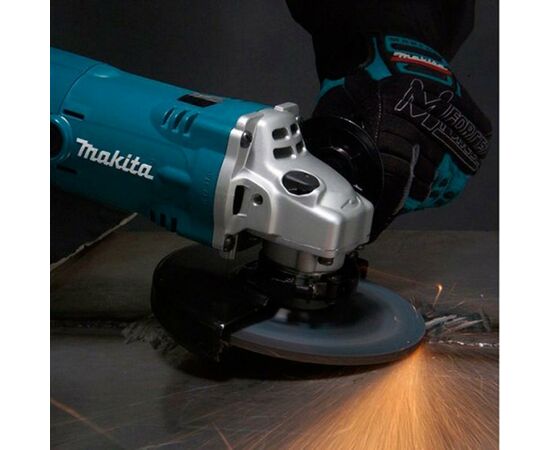 Шліфувальна машина Makita GA6021C, зображення 3 Шліфувальна машина Makita GA6021C, зображення 3