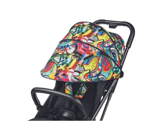 Коляска Peg-Perego Selfie Street Art черная с абстрактным рисунком (IP22000000AT99RO01), изображение 4 Коляска Peg-Perego Selfie Street Art черная с абстрактным рисунком (IP22000000AT99RO01), изображение 4