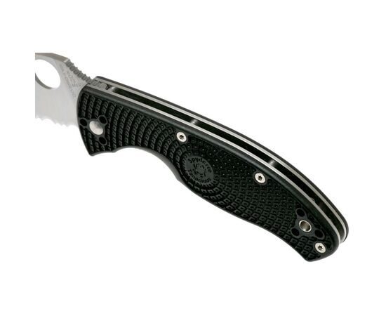 Нож Spyderco Tenacious FRN полусеррейтор (C122PSBK), изображение 5 Нож Spyderco Tenacious FRN полусеррейтор (C122PSBK), изображение 5