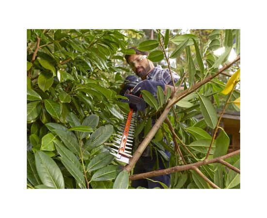 Кусторез Black&Decker BEHTS301, изображение 8 Кусторез Black&Decker BEHTS301, изображение 8