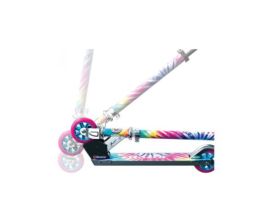 Самокат Razor A Special Edition 13073077 Tie-Dye (859106), изображение 3 Самокат Razor A Special Edition 13073077 Tie-Dye (859106), изображение 3