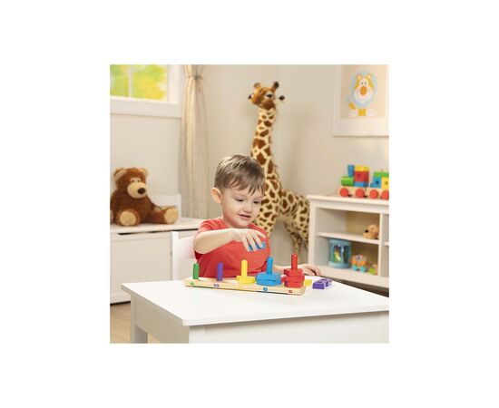 Развивающая игрушка Melissa&Doug деревянные пирамидки на платформе (MD10379), изображение 2 Развивающая игрушка Melissa&Doug деревянные пирамидки на платформе (MD10379), изображение 2