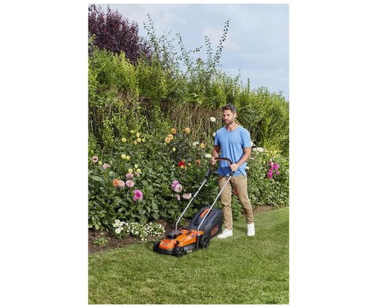 Газонокосилка Black&Decker аккумуляторная 36 В, 2.5 Ач, 32 см, 2 АКБ и ЗУ (BCMW3336L2), изображение 11 Газонокосилка Black&Decker аккумуляторная 36 В, 2.5 Ач, 32 см, 2 АКБ и ЗУ (BCMW3336L2), изображение 11
