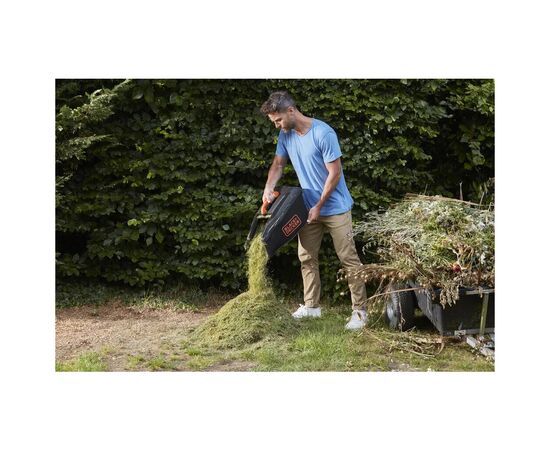 Газонокосилка Black&Decker аккумуляторная 36 В, 2.5 Ач, 32 см, 2 АКБ и ЗУ (BCMW3336L2), изображение 12 Газонокосилка Black&Decker аккумуляторная 36 В, 2.5 Ач, 32 см, 2 АКБ и ЗУ (BCMW3336L2), изображение 12