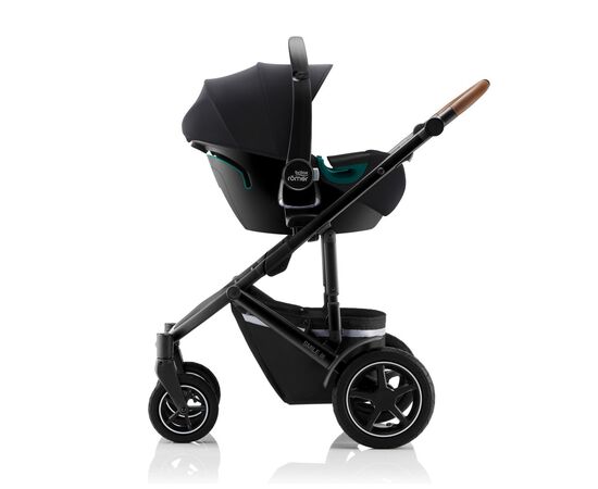 Автокресло Britax-Romer Baby-Safe iSense Fossil Grey с базой Flex Base iSense (2000036146), изображение 7 Автокресло Britax-Romer Baby-Safe iSense Fossil Grey с базой Flex Base iSense (2000036146), изображение 7