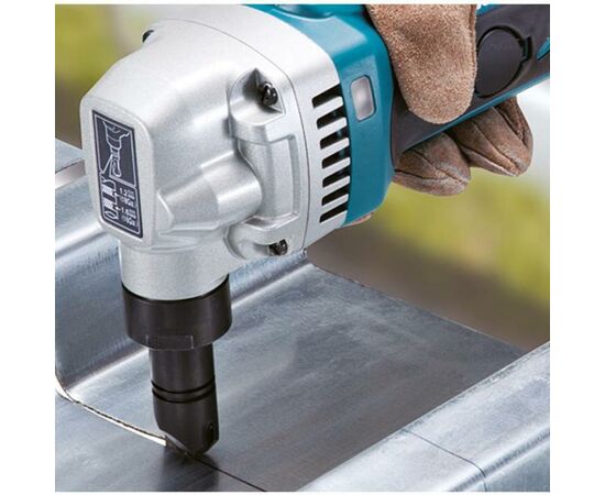 Ножницы по металлу электрические Makita LXT, 1,6 мм (без АКБ и БП) (DJN161Z), изображение 2 Ножницы по металлу электрические Makita LXT, 1,6 мм (без АКБ и БП) (DJN161Z), изображение 2