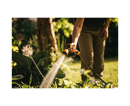 Пистолет для полива Fiskars мультифункциональный Watering (1023665), изображение 5 Пистолет для полива Fiskars мультифункциональный Watering (1023665), изображение 5
