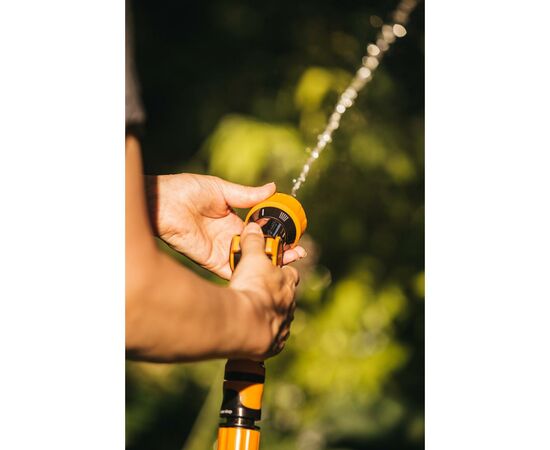 Пистолет для полива Fiskars мультифункциональный Watering (1023665), изображение 6 Пистолет для полива Fiskars мультифункциональный Watering (1023665), изображение 6