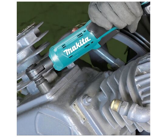 Гайковерт Makita WR100DZ угловой (без АКБ и ЗУ) (WR100DZ), изображение 4 Гайковерт Makita WR100DZ угловой (без АКБ и ЗУ) (WR100DZ), изображение 4