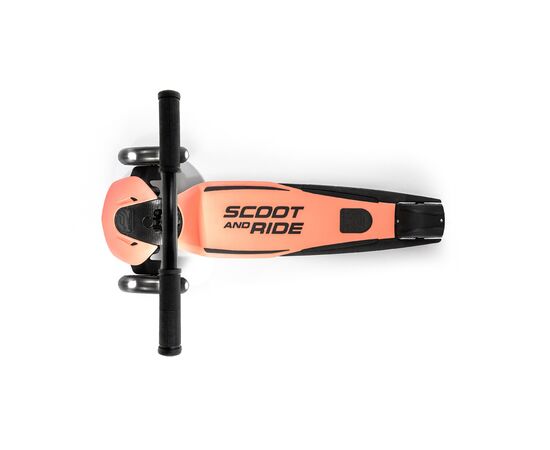 Самокат Scoot&Ride Highwaykick 5 LED Peach (SR-190117-PEACH), изображение 2 Самокат Scoot&Ride Highwaykick 5 LED Peach (SR-190117-PEACH), изображение 2