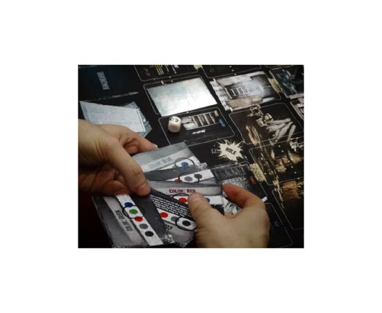 Настольная игра 18+ Galakta This War of Mine (Это моя война), английский (5902259204008), изображение 3