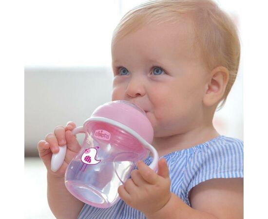Поильник-непроливайка Chicco Transition Cup 200 мл Розовый (06911.10), изображение 4 Поильник-непроливайка Chicco Transition Cup 200 мл Розовый (06911.10), изображение 4