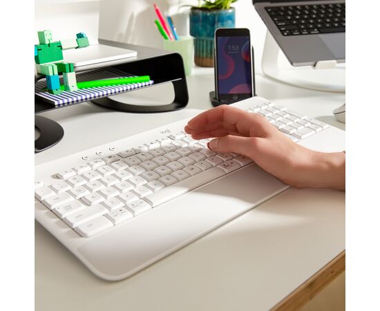 Клавиатура Logitech Signature K650 USB/Bluetooth UA Off-White (920-010977), изображение 2 Клавиатура Logitech Signature K650 USB/Bluetooth UA Off-White (920-010977), изображение 2