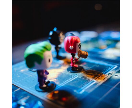 Настольная игра Funko Pop стратегическая Funkoverse серии DC (42628), изображение 6 Настольная игра Funko Pop стратегическая Funkoverse серии DC (42628), изображение 6