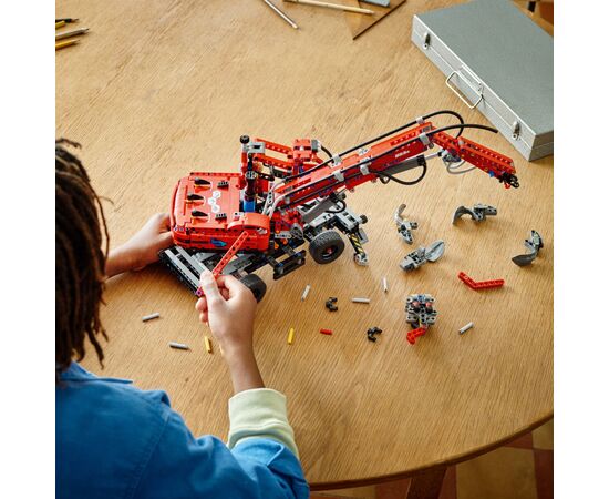 Конструктор LEGO Technic Маніпулятор (42144), зображення 5 Конструктор LEGO Technic Маніпулятор (42144), зображення 5