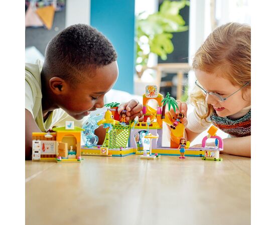 Конструктор LEGO Friends Аквапарк 373 деталей (41720), изображение 3 Конструктор LEGO Friends Аквапарк 373 деталей (41720), изображение 3