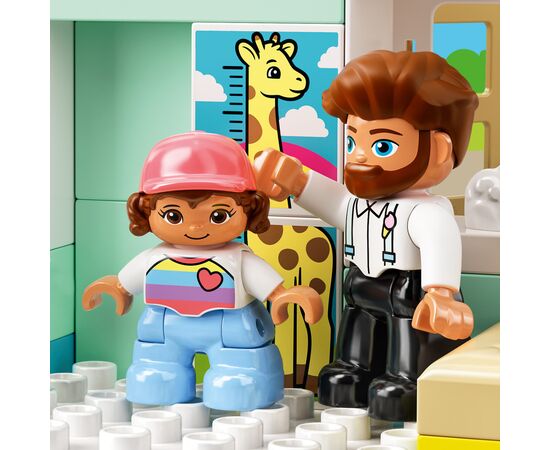 Конструктор LEGO DUPLO Town Похід до лікаря 34 деталі (10968), зображення 4 Конструктор LEGO DUPLO Town Похід до лікаря 34 деталі (10968), зображення 4