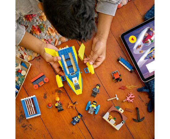 Конструктор LEGO City Missions Детективні місії водної поліції 278 деталей (60355), зображення 4