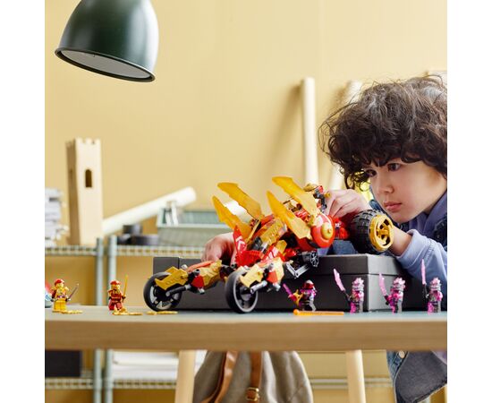 Конструктор LEGO Ninjago Рейдер Золотого дракона Кая 624 детали (71773), изображение 3 Конструктор LEGO Ninjago Рейдер Золотого дракона Кая 624 детали (71773), изображение 3