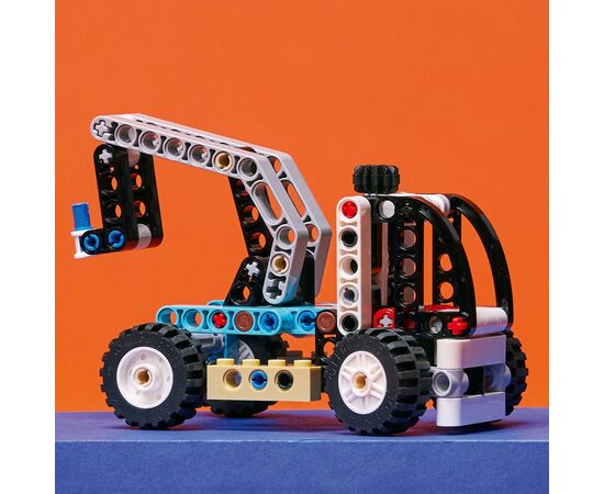 Конструктор LEGO Technic Телескопический погрузчик 143 деталей (42133), изображение 5 Конструктор LEGO Technic Телескопический погрузчик 143 деталей (42133), изображение 5