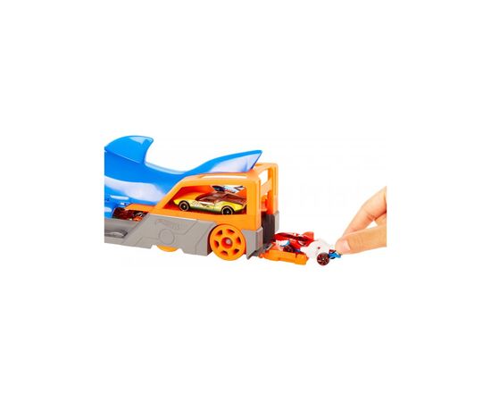 Игровой набор Hot Wheels Грузовик-транспортер "Акулья пасть" (GVG36), изображение 8 Игровой набор Hot Wheels Грузовик-транспортер "Акулья пасть" (GVG36), изображение 8