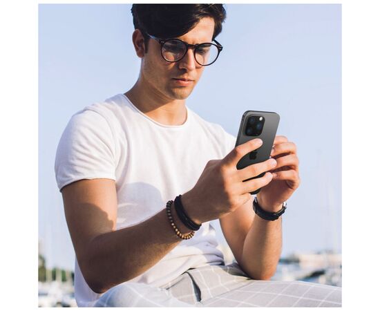 Стекло защитное BeCover for camera Apple iPhone 14 Pro Max Black (708083), изображение 6 Стекло защитное BeCover for camera Apple iPhone 14 Pro Max Black (708083), изображение 6