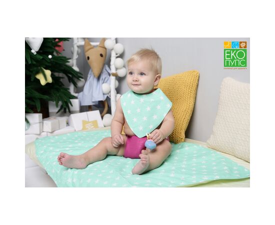 Слюнявчик Еко Пупс Eco Cotton бандана 21x30 (ментол, звездочки) (BEC-011), изображение 3 Слюнявчик Еко Пупс Eco Cotton бандана 21x30 (ментол, звездочки) (BEC-011), изображение 3