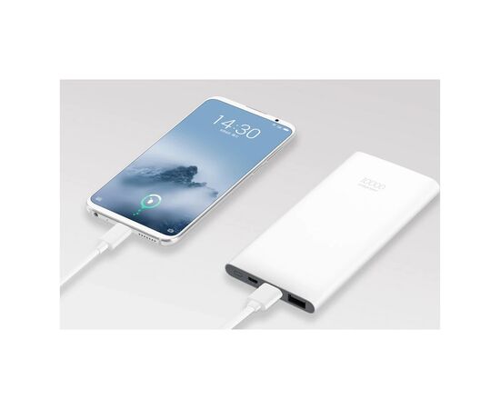 Батарея универсальная Meizu PB04 10000mAh, 18W, QC3.0, Input:micro-USB, Output:USB-A*2, White (BM07.04.7413003), изображение 2 Батарея универсальная Meizu PB04 10000mAh, 18W, QC3.0, Input:micro-USB, Output:USB-A*2, White (BM07.04.7413003), изображение 2