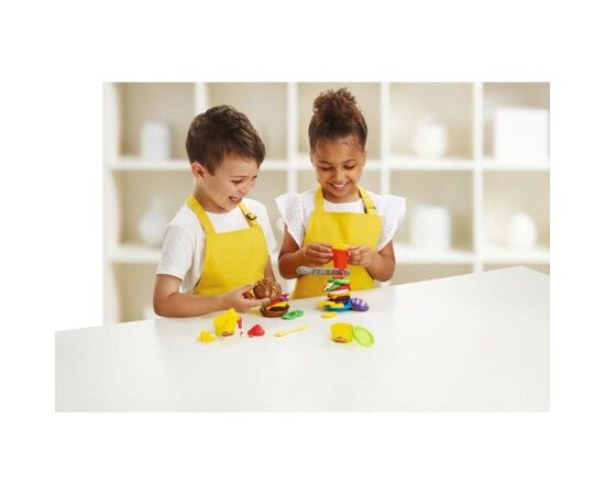 Набор для творчества Hasbro Play-Doh Бургер и картофель фри (E5472), изображение 5 Набор для творчества Hasbro Play-Doh Бургер и картофель фри (E5472), изображение 5