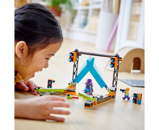 Конструктор LEGO City Stuntz Каскадерская задача «Клинок» 154 детали (60340), изображение 3 Конструктор LEGO City Stuntz Каскадерская задача «Клинок» 154 детали (60340), изображение 3