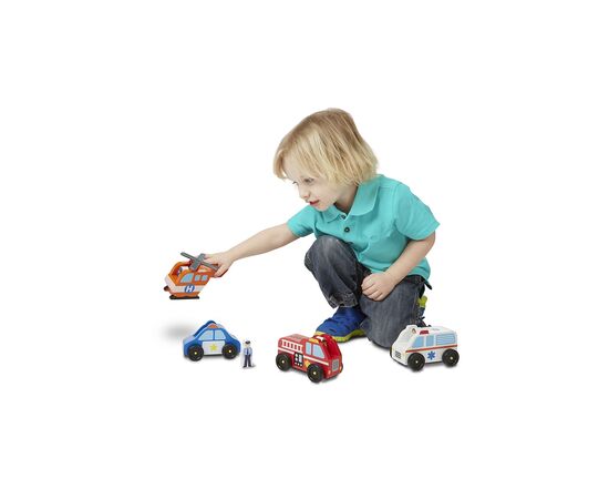 Игровой набор Melissa&Doug Деревянный аварийный набор Транспорт (MD19285), изображение 7 Игровой набор Melissa&Doug Деревянный аварийный набор Транспорт (MD19285), изображение 7