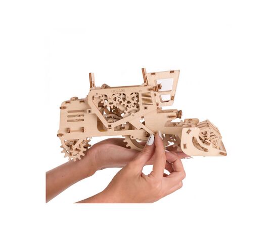 Конструктор Ugears Комбайн (6075906), изображение 5 Конструктор Ugears Комбайн (6075906), изображение 5