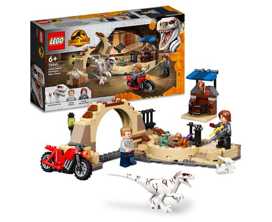 Конструктор LEGO Jurassic World Преследование атроцираптора на мотоцикле 169 деталей (76945), изображение 2 Конструктор LEGO Jurassic World Преследование атроцираптора на мотоцикле 169 деталей (76945), изображение 2