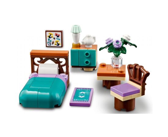 Конструктор LEGO Friends Цветочные и дизайнерские магазины в центре города 2010 деталей (41732), изображение 4 Конструктор LEGO Friends Цветочные и дизайнерские магазины в центре города 2010 деталей (41732), изображение 4